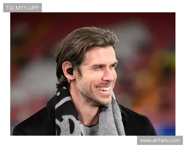 世界著名足球明星身材特点与训练方法的深入分析与探讨