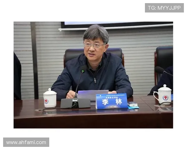 乒乓球的心灵之旅：深入解析成都乒乓球队的心理素质与训练秘诀