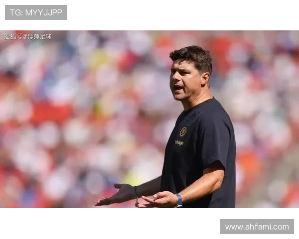 伤病困扰下的优雅足球明星如何重返巅峰展现无与伦比的魅力与实力