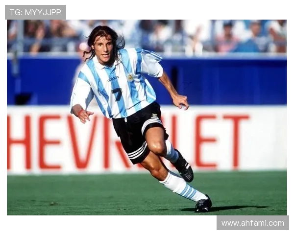 全球最具魅力与风采的足球明星盘点与解析